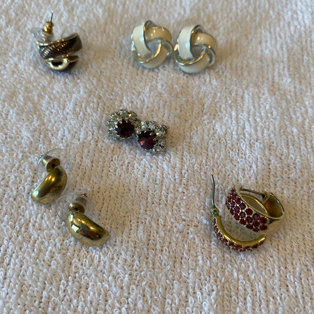 FREE with any purchase- Misc jewelry